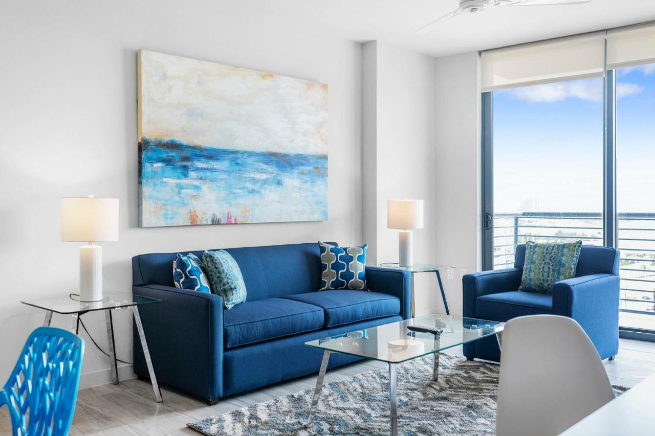 Bluebird Suites Downtown/Brickell Doral Bagian luar foto