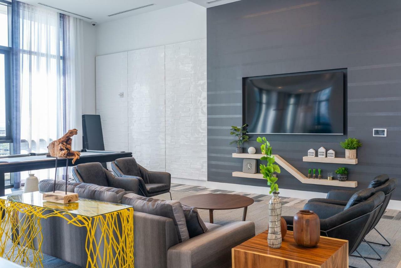 Bluebird Suites Downtown/Brickell Doral Bagian luar foto