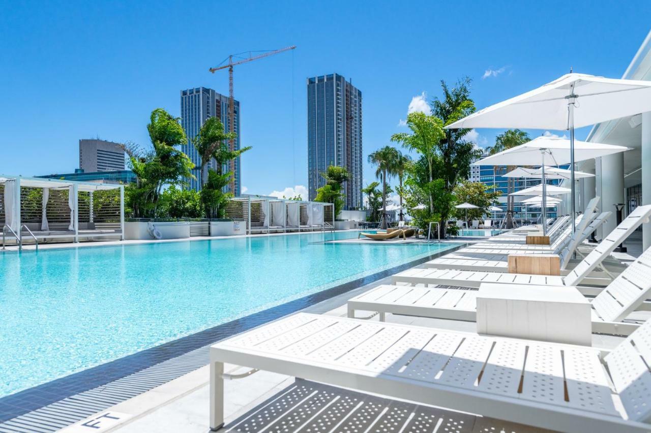 Bluebird Suites Downtown/Brickell Doral Bagian luar foto