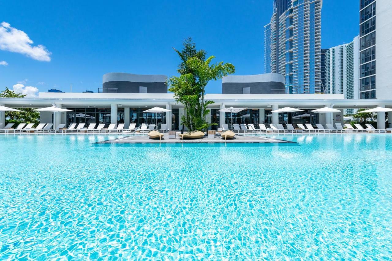 Bluebird Suites Downtown/Brickell Doral Bagian luar foto