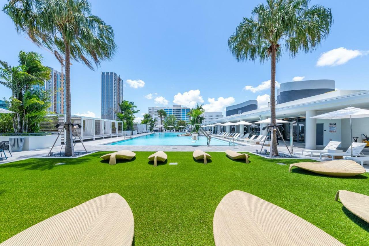 Bluebird Suites Downtown/Brickell Doral Bagian luar foto